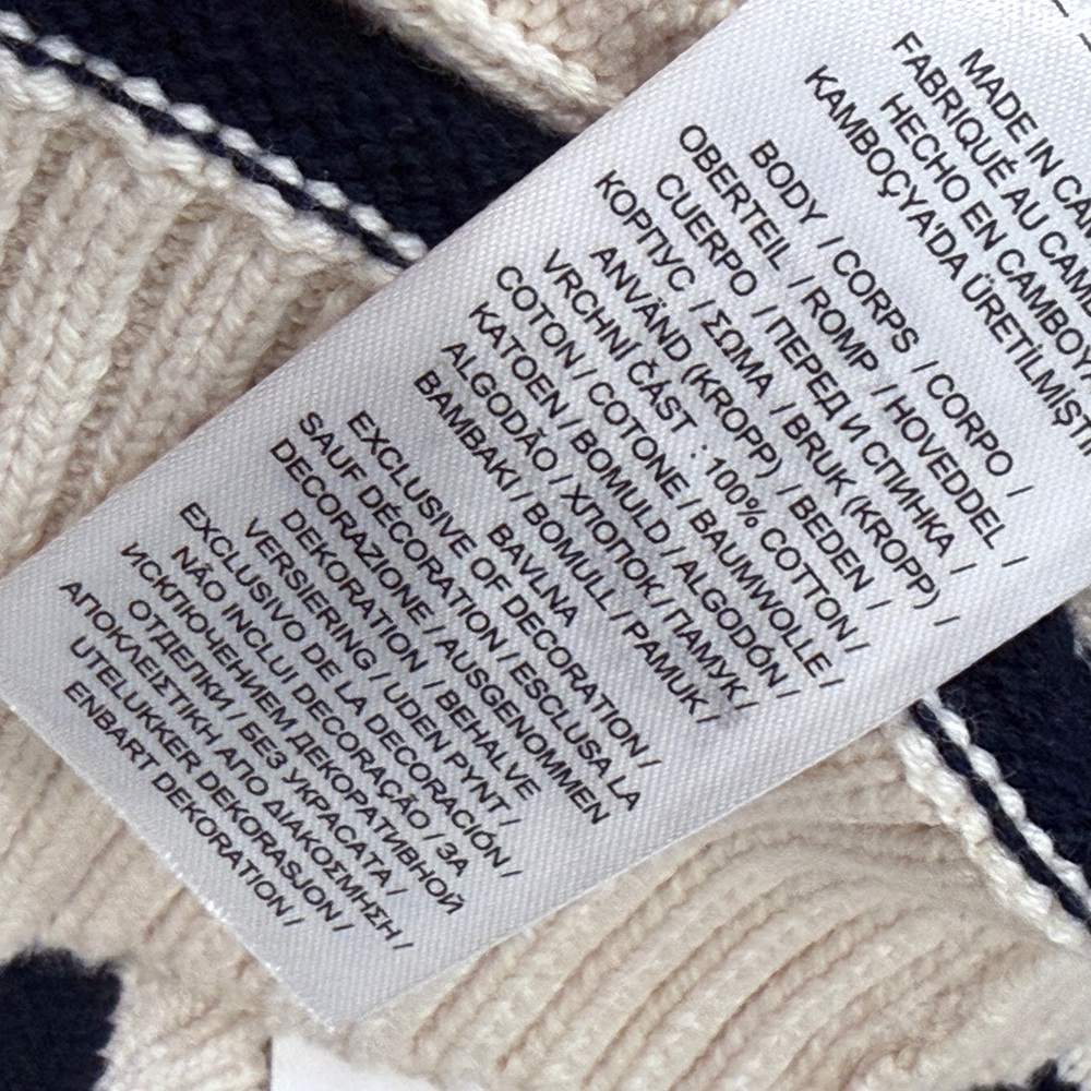 Brand NEW Ralph Lauren Ivory Cable-Knit V-Neck Sweater Vest with Black - XXS - Picture 3 of 3